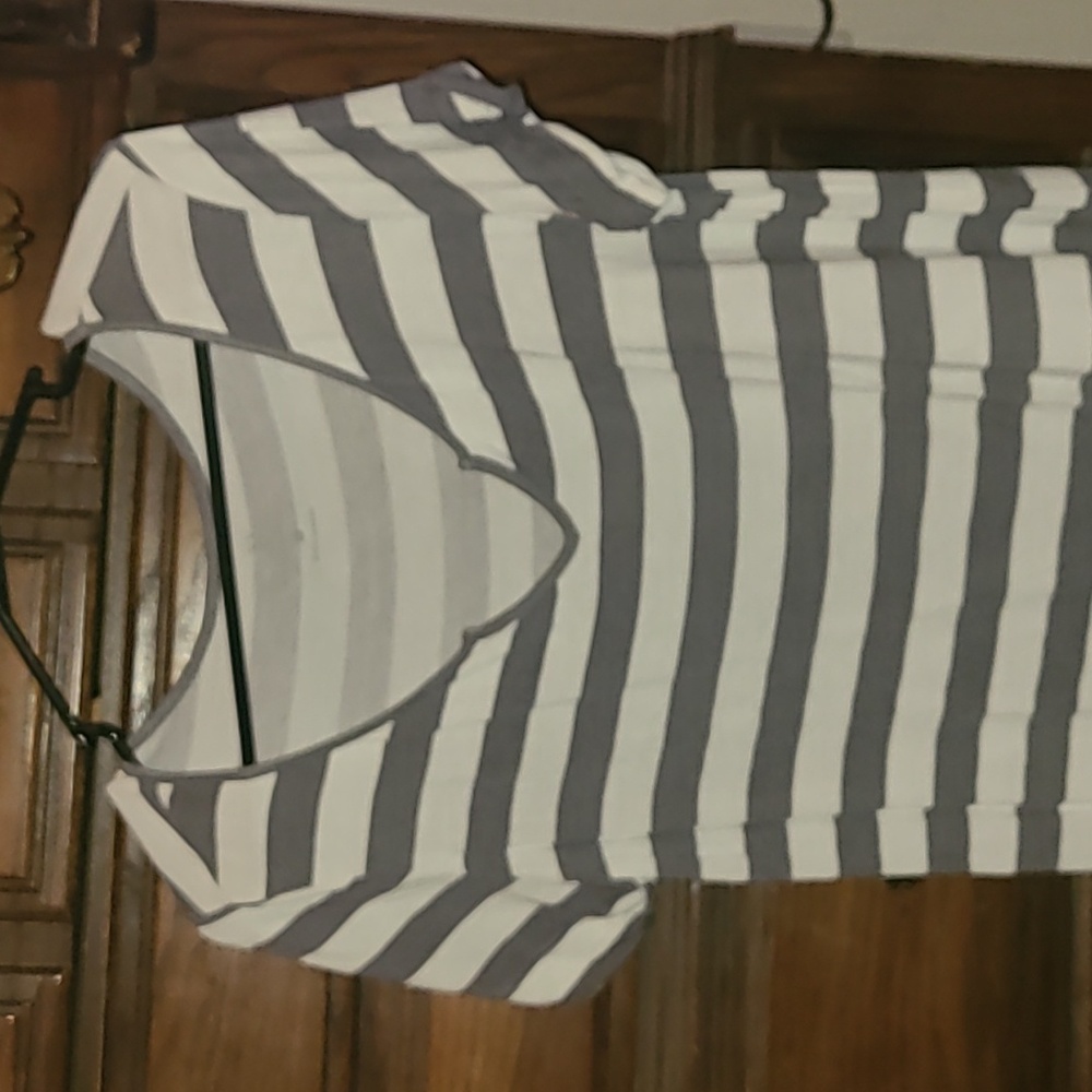 New York & Company Medium Gray and white